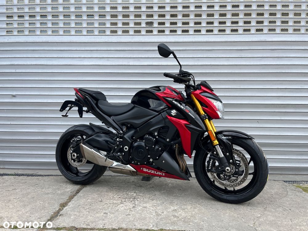 Suzuki GSX 1000 - 8