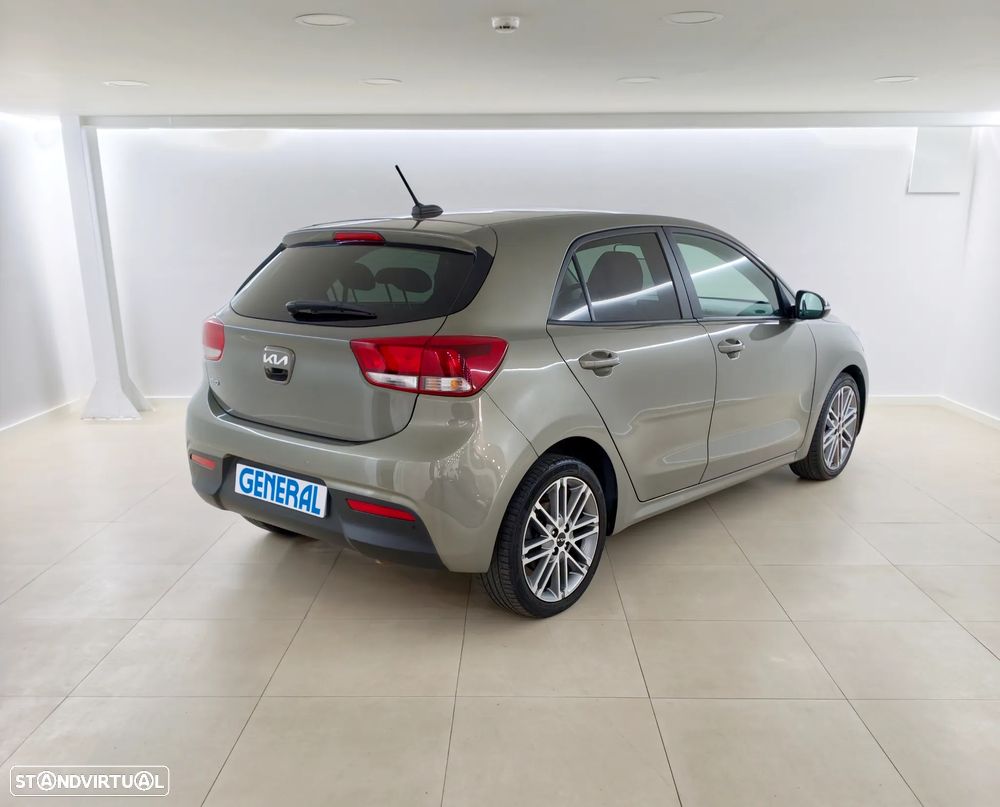 Kia Rio 2023 photo 3
