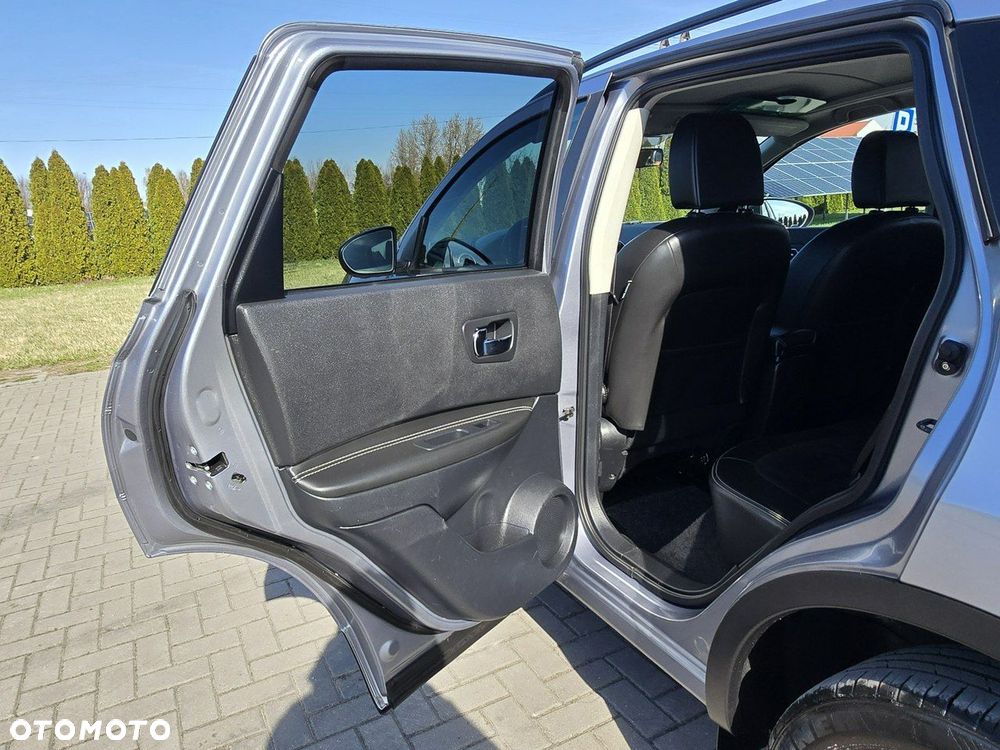 Nissan Qashqai - 16
