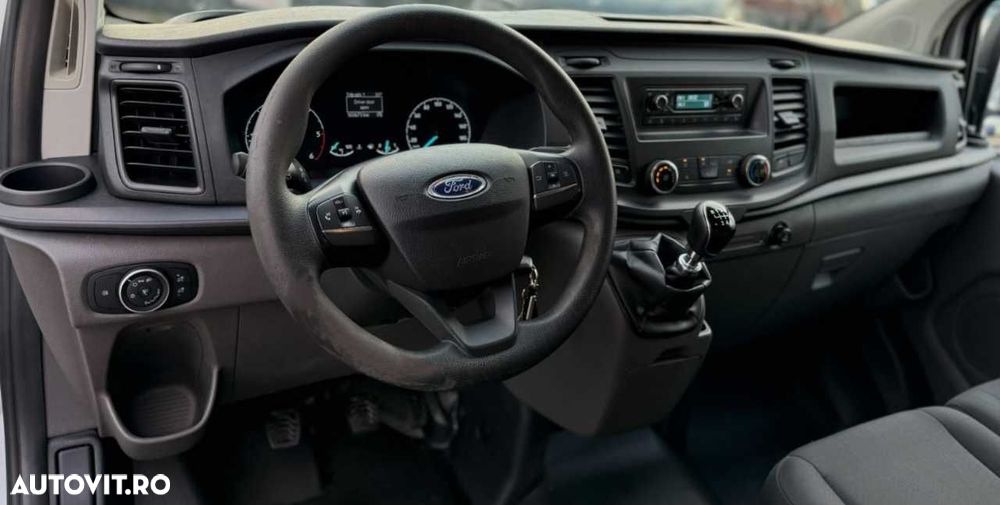 Ford TRANSIT CUSTOM L2H1 - 20