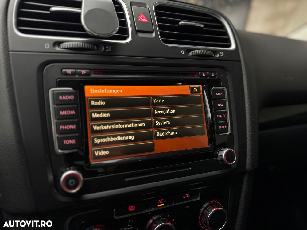 Volkswagen Golf 1.6 Comfortline - 19