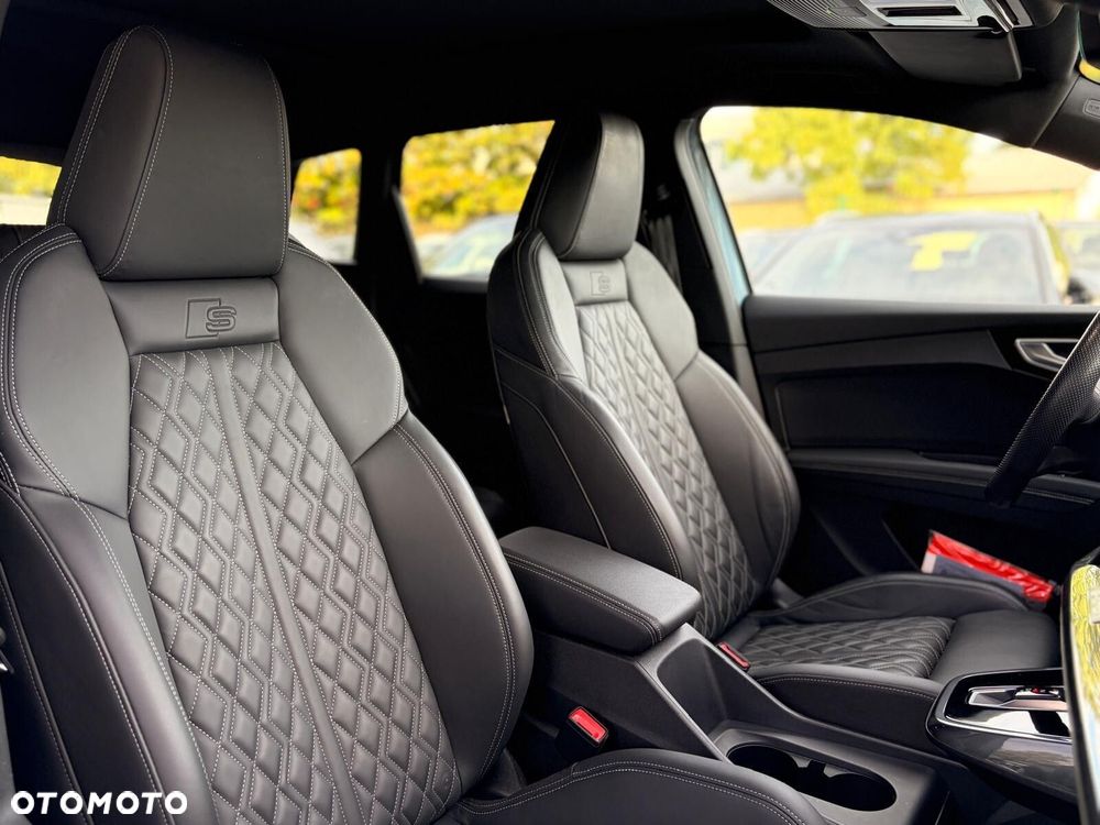 Audi Q4 e-tron 45 77kWh Quattro Edition One Geysir - 22