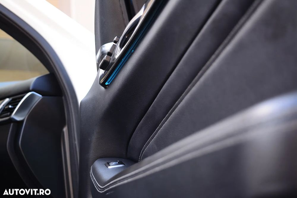 Mercedes-Benz ML - 10