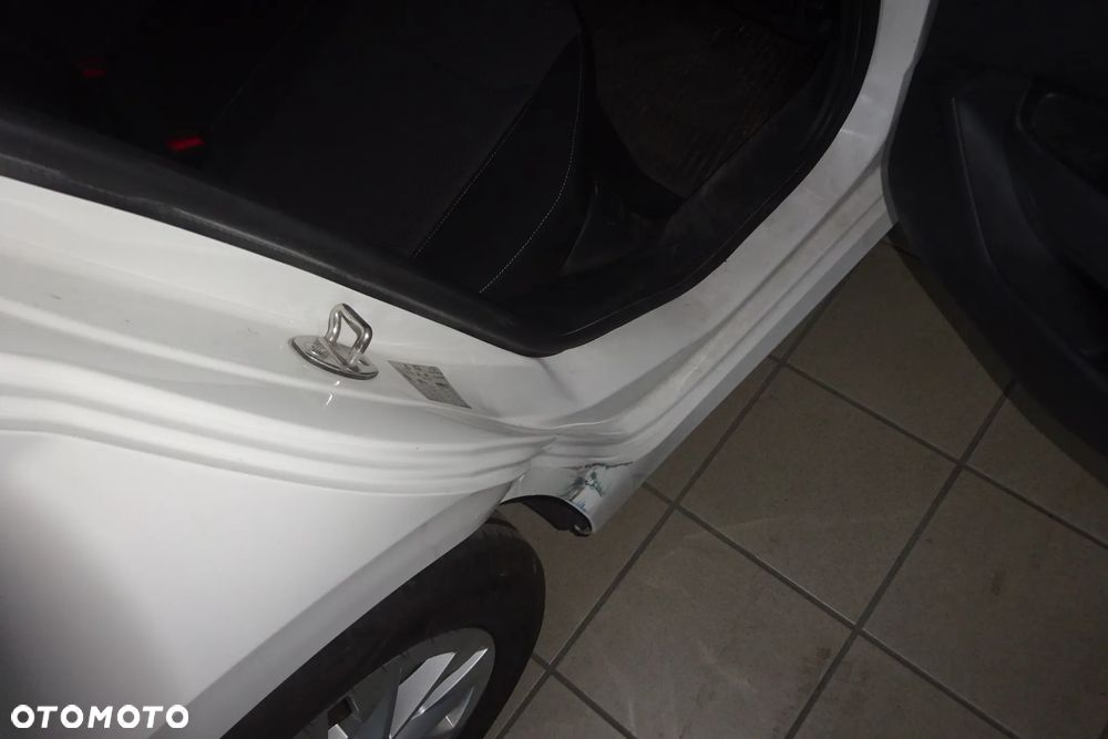 Skoda Fabia 1.0 Ambition - 7