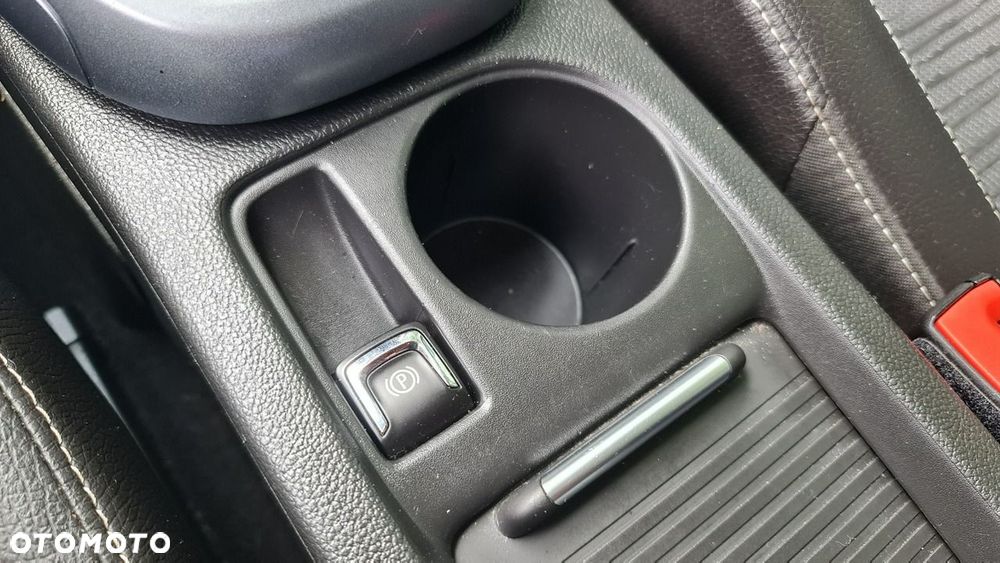 Opel Astra - 25