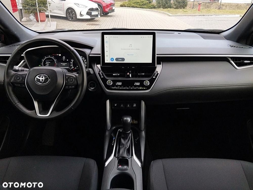 Toyota Corolla Cross - 8