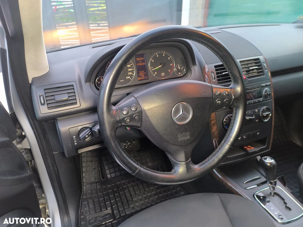 Mercedes-Benz A 170 2005 photo 4