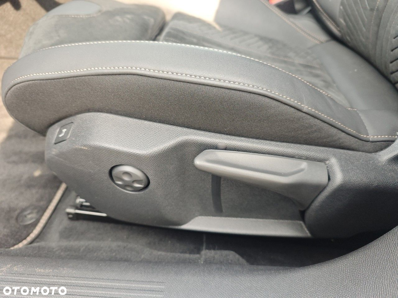 Peugeot 508 1.2 PureTech GT S&S EAT8 - 21