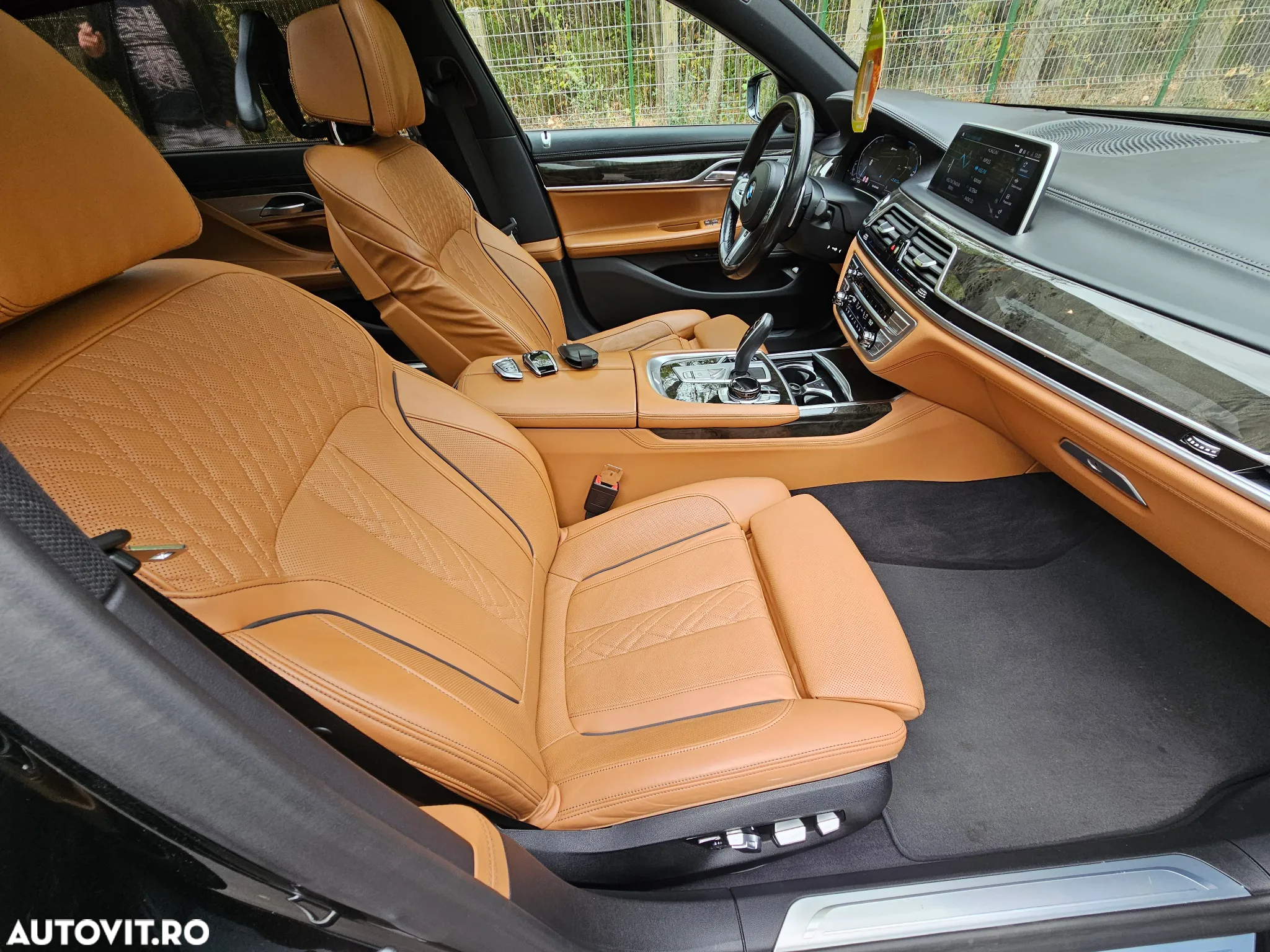 BMW Seria 7 745Le AT PHEV - 19