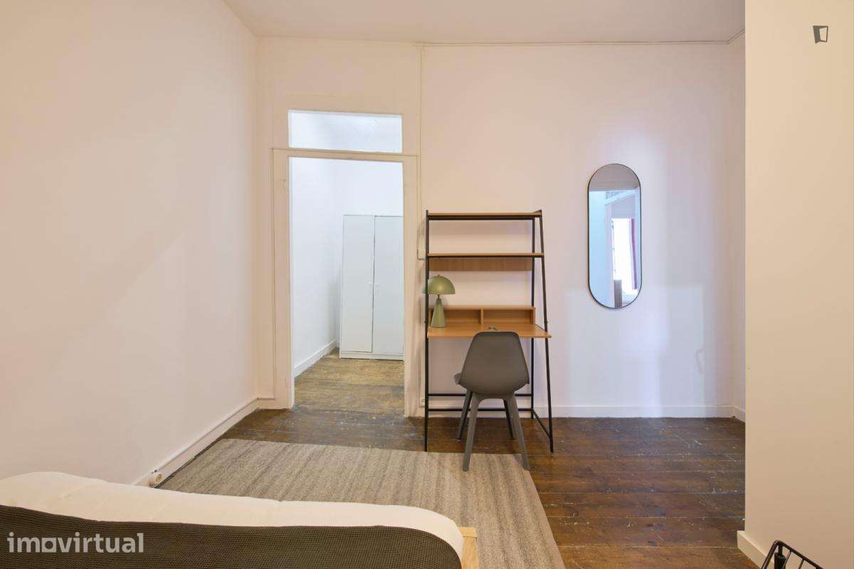 Quarto - localizado em São Bento Lisbon - Grande imagem: 4/24