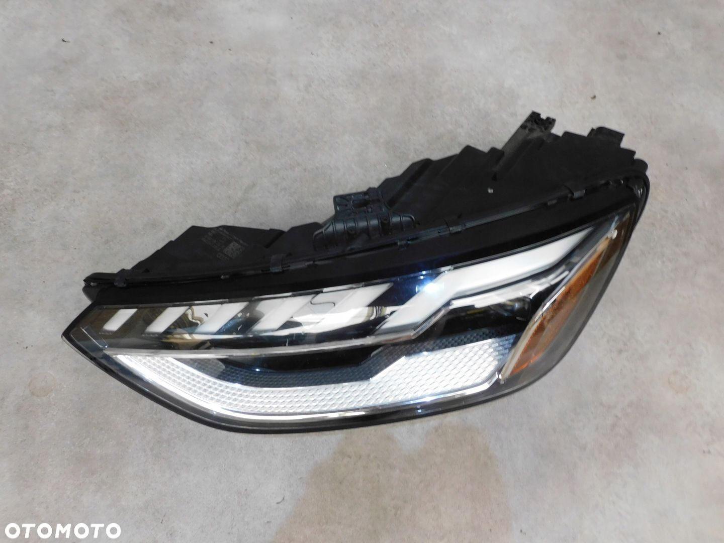 AUDI A4 B9 LIFT LAMPA LEWA MATRIX USA 8W0941035G - 6