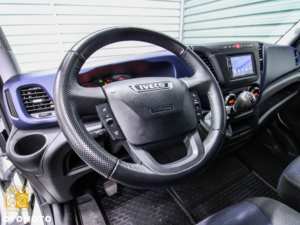 Iveco DAILY 35S15 BRYGADÓWKA 7 OSÓB - 23
