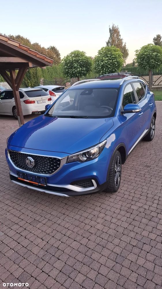 MG ZS - 2