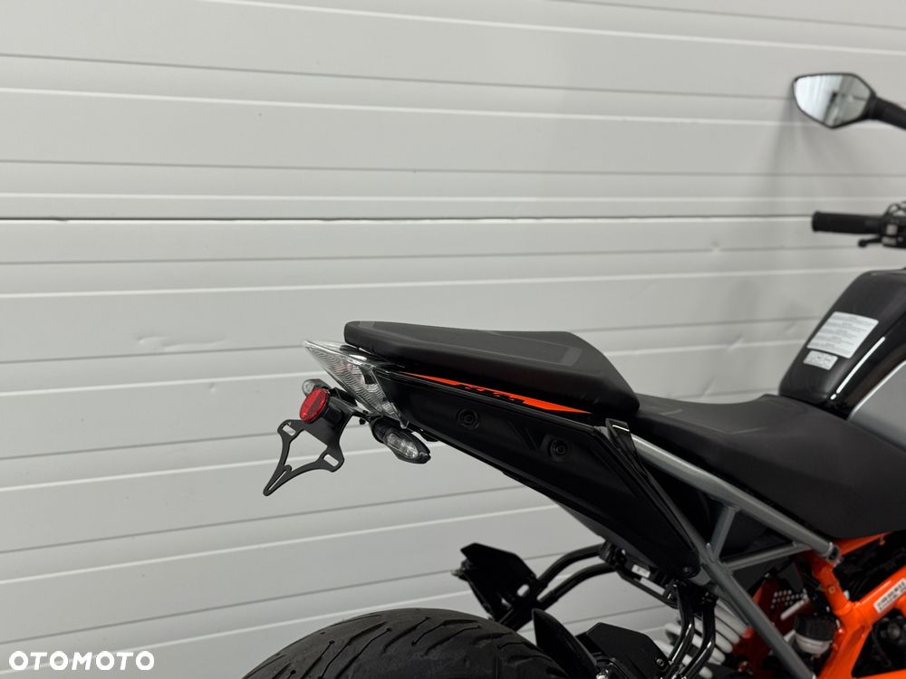 KTM Duke 125 - 7