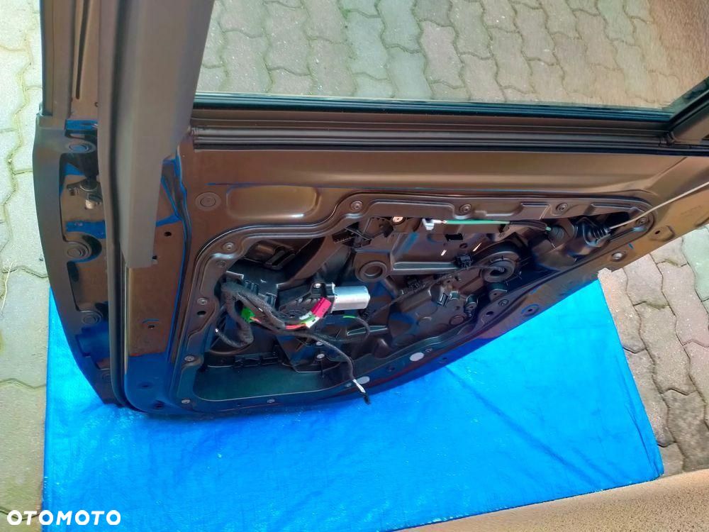 MERCEDES W213 LIFT KOMBI 197 DRZWI PRAWE TYLNE PRAWY TYŁ - 7