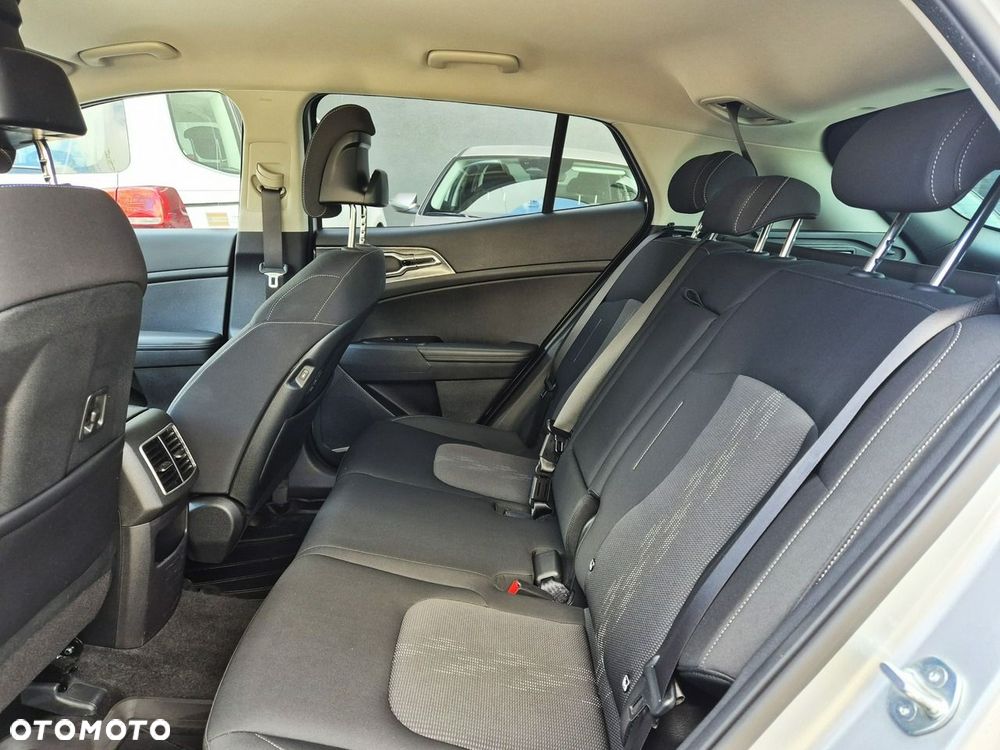 Kia Sportage 1.6 T-GDI L 2WD - 23