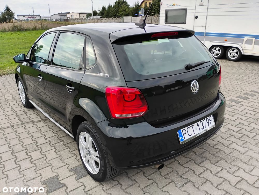 Volkswagen Polo 1.4 16V Comfortline - 4