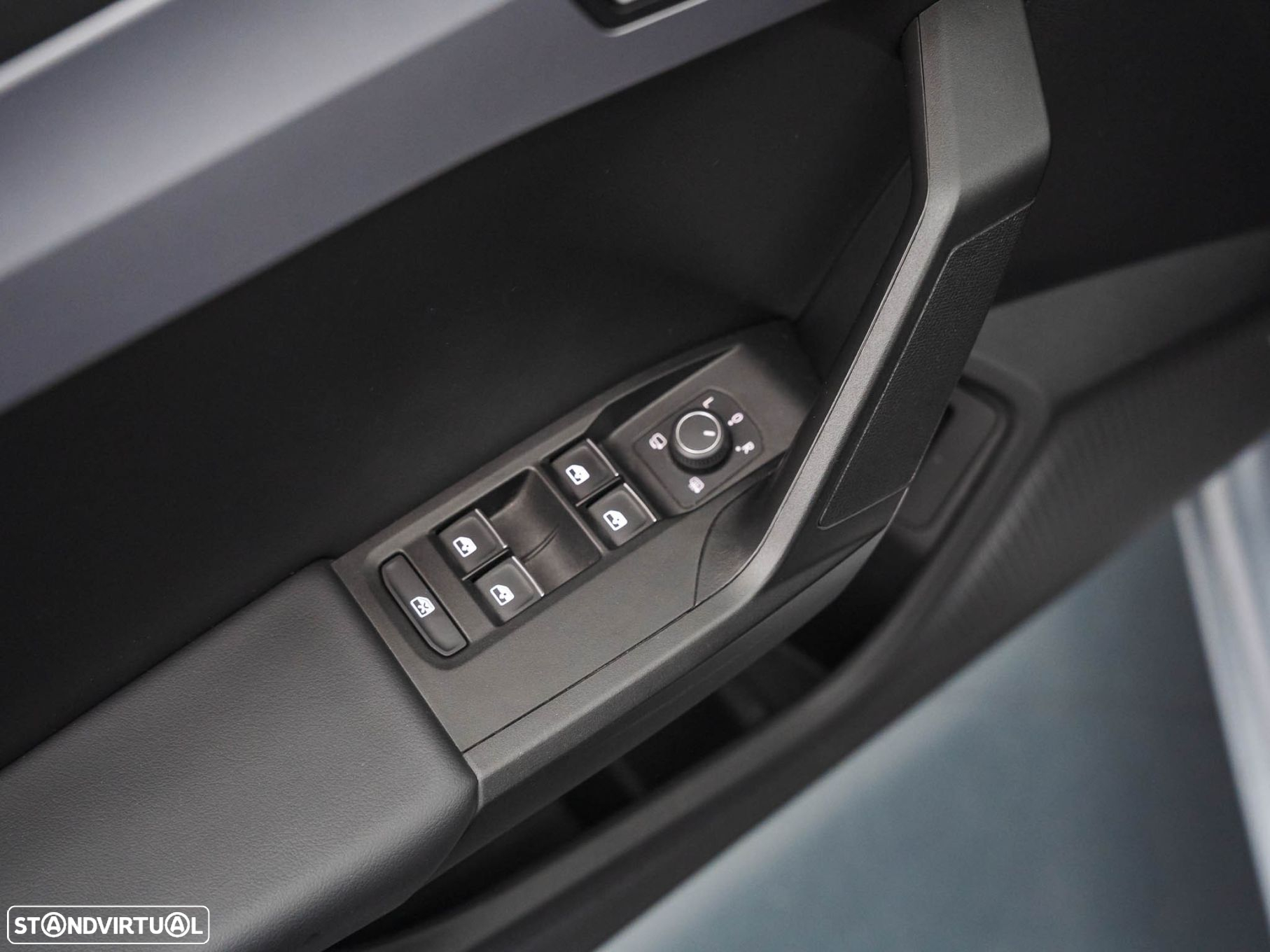 SEAT Leon ST 1.4 e-Hybrid FR DSG - 18