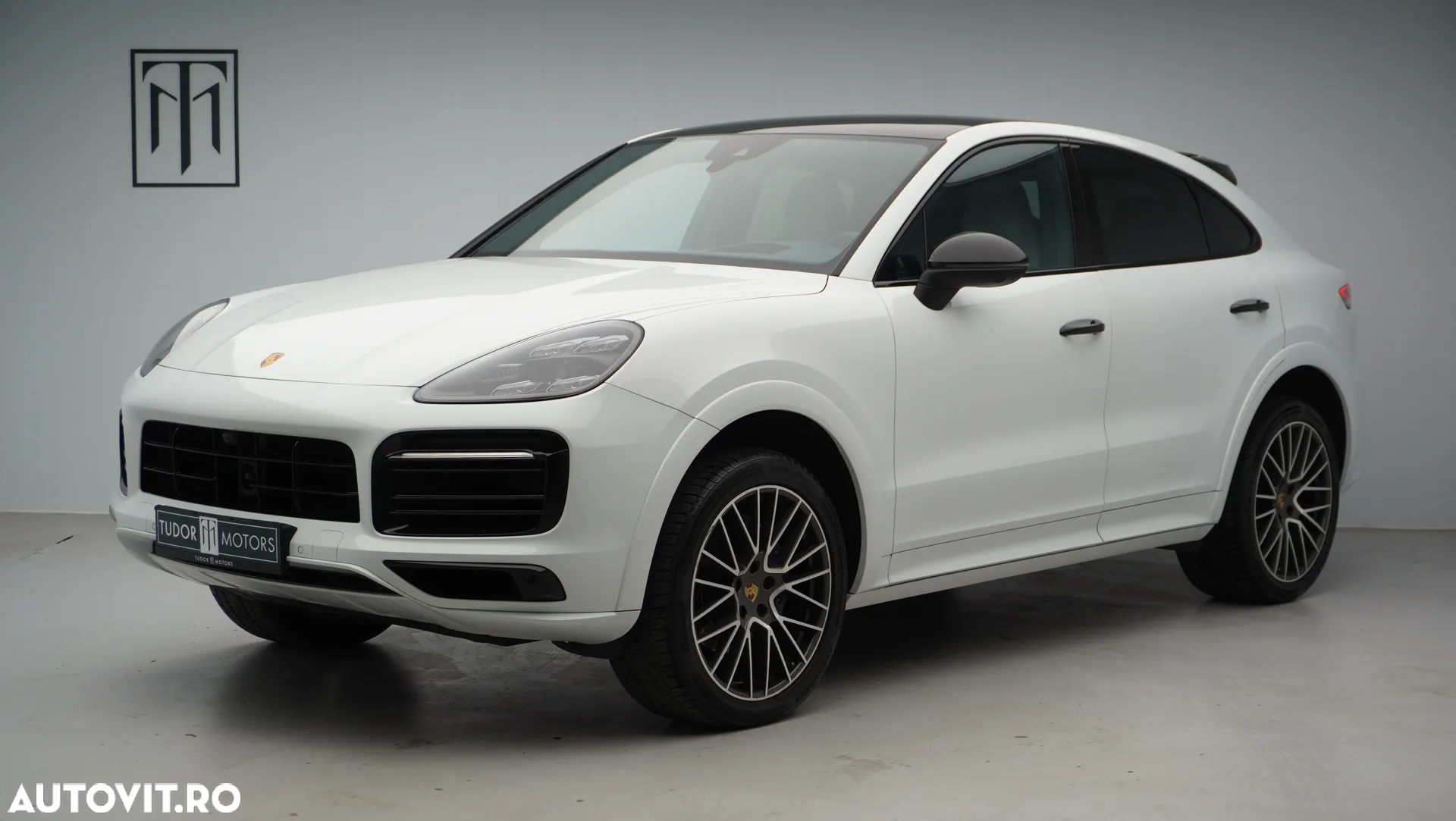 Porsche Cayenne Coupe Standard - 4