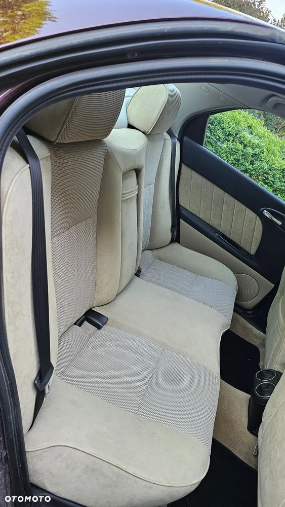 Alfa Romeo 156 2.5 V6 Distinctive - 4