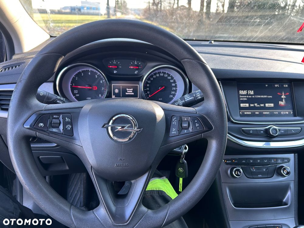Opel Astra - 4