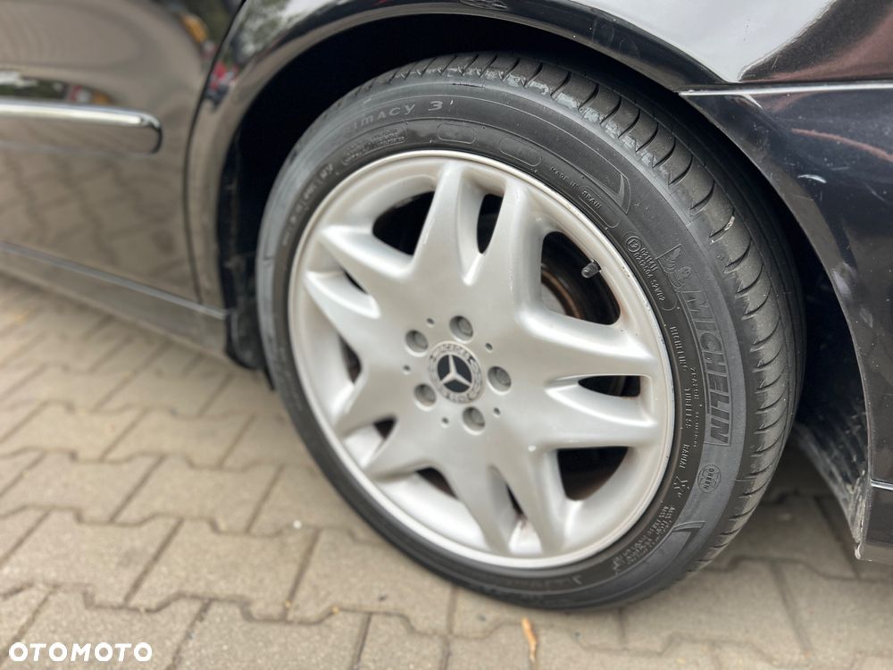 Mercedes-Benz Klasa E 220 CDI Automatik Avantgarde - 13