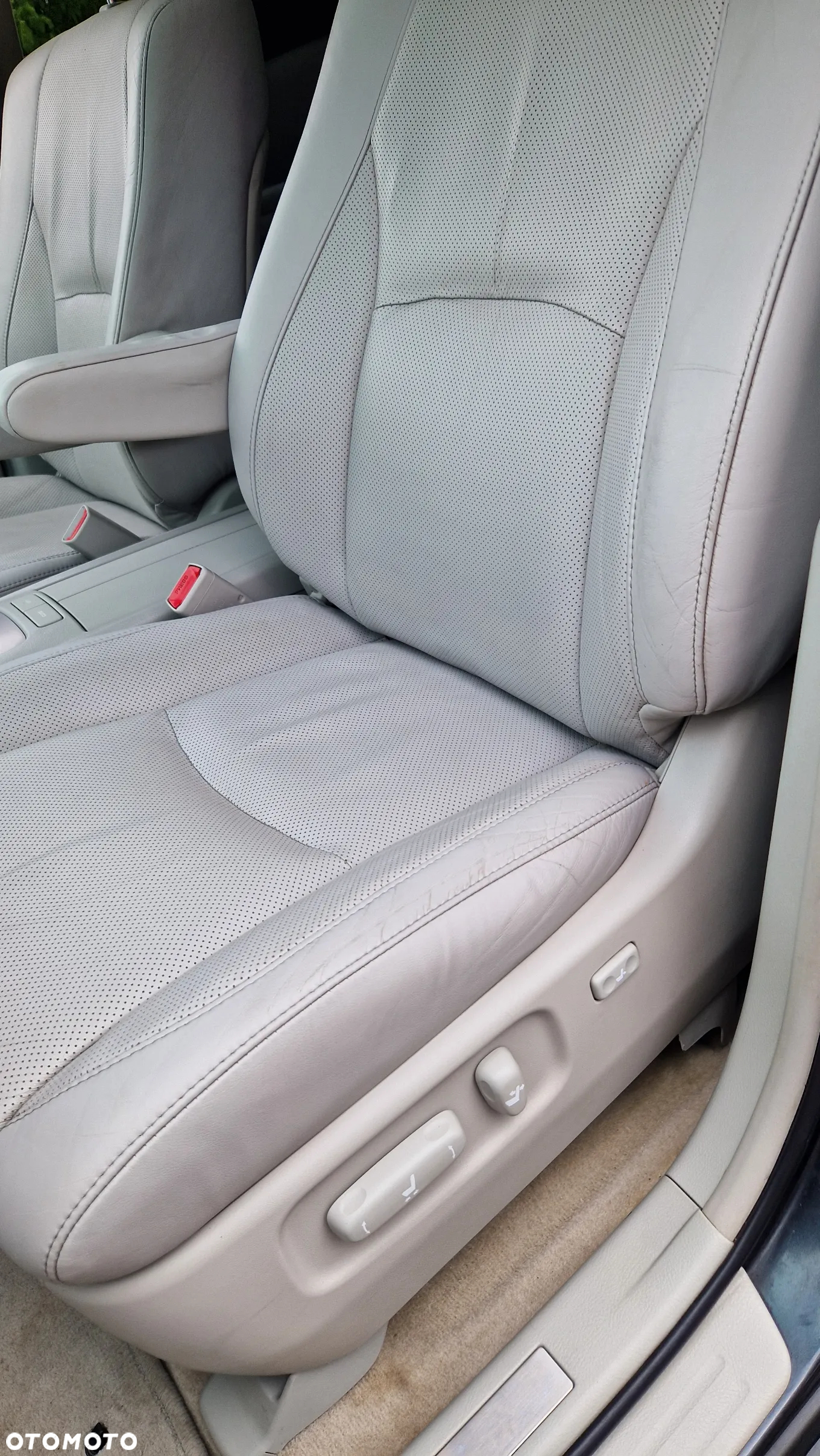 Lexus RX 400h (hybrid) Luxury - 14