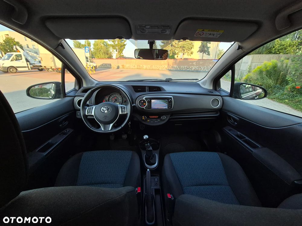 Toyota Yaris 1.33 Premium - 7