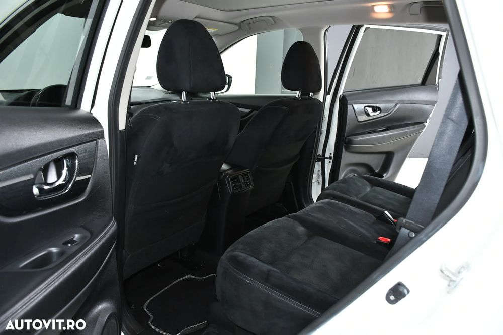 Nissan X-Trail 1.6 dCi N-Connecta - 14