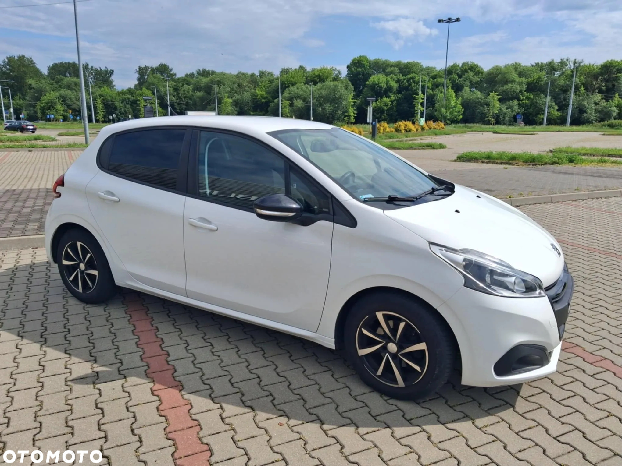 Peugeot 208 1.6 BlueHDi Active - 2