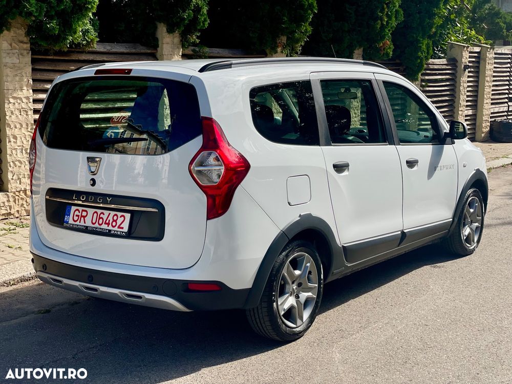 Dacia Lodgy TCe 130 GPF Stepway - 6