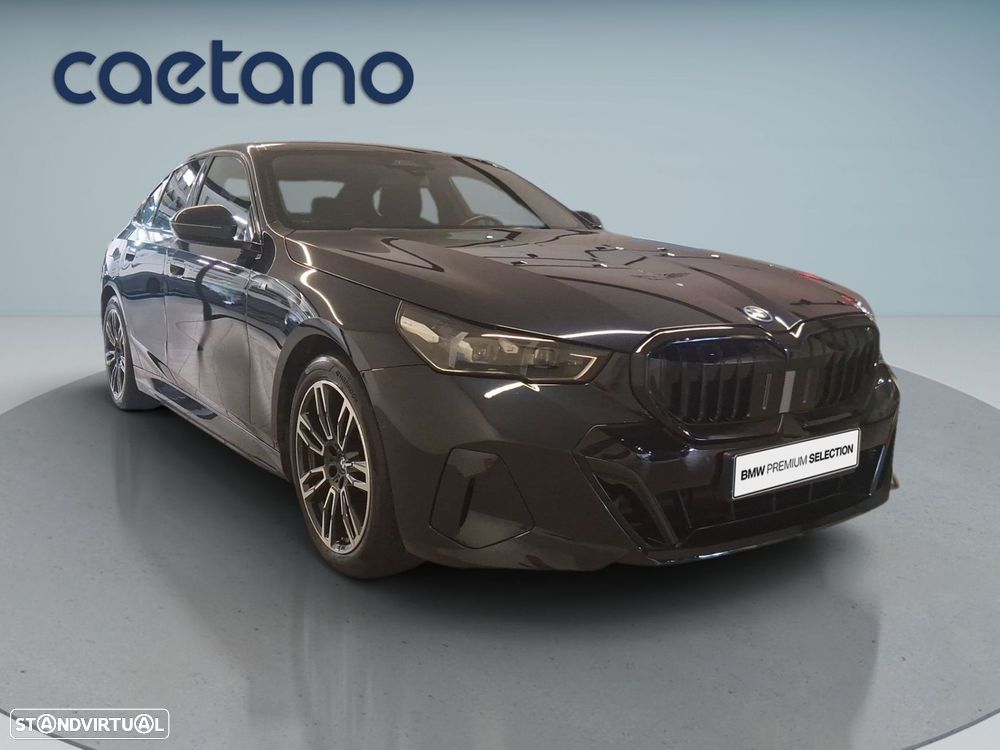 BMW 530 e Pack Desportivo M - 10