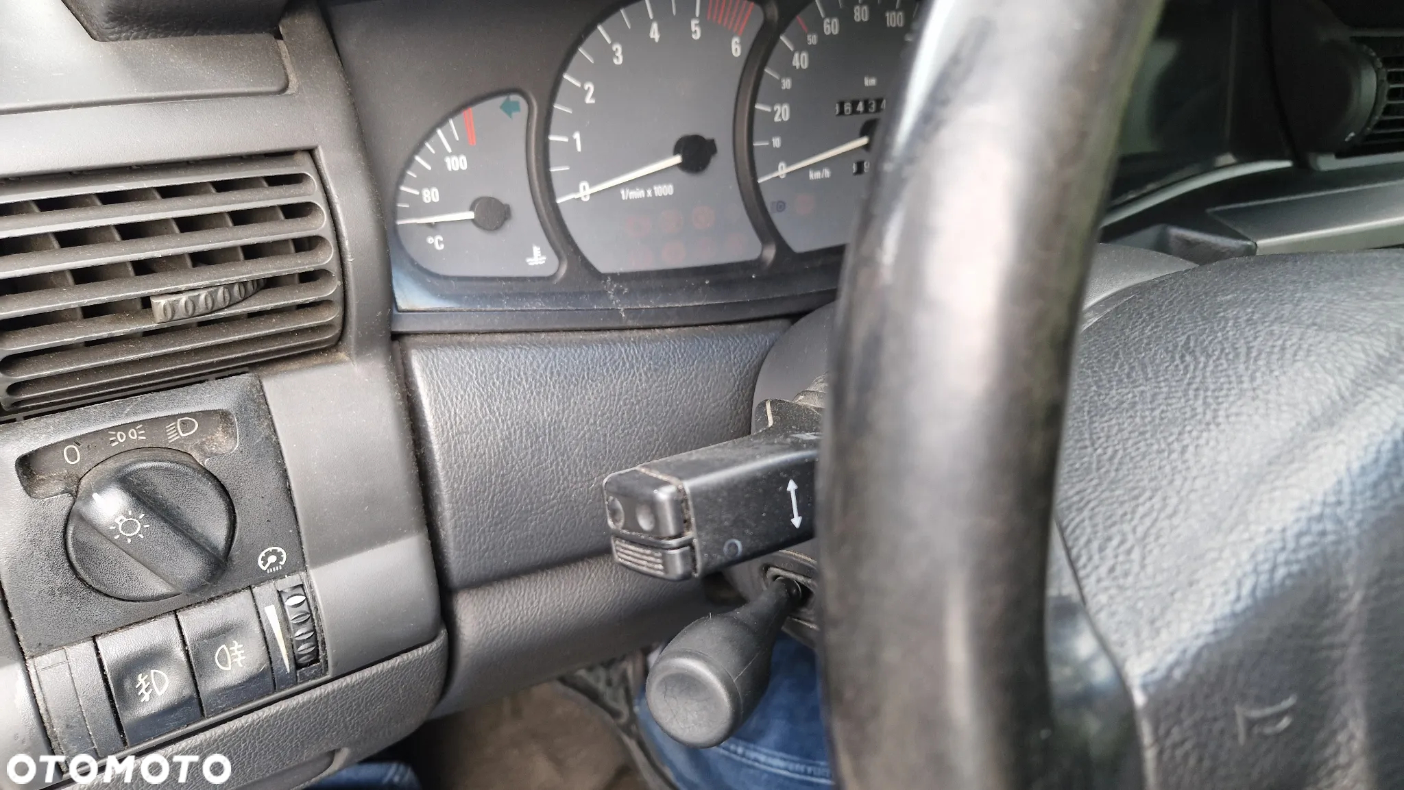 Opel Omega - 36