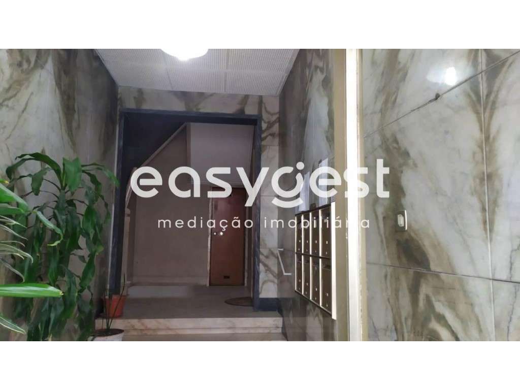 Apartamento Renovado na Rua Damasceno Monteiro com varandas na Graça - Grande imagem: 2/17