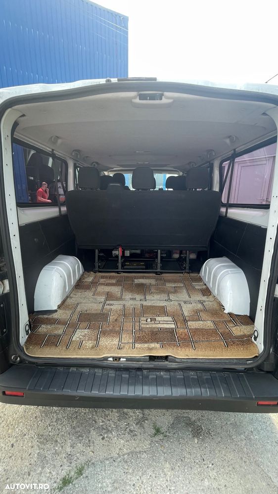 Opel Vivaro - 5