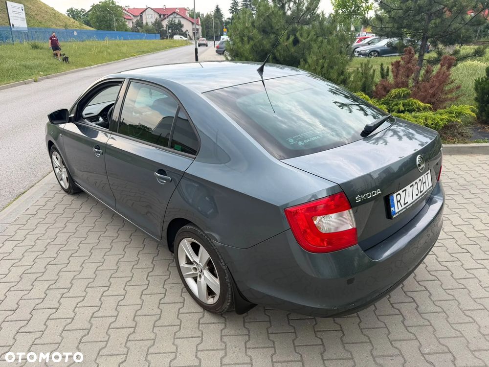 Skoda RAPID Spb 1.6 TDI DPF Elegance Max - 22