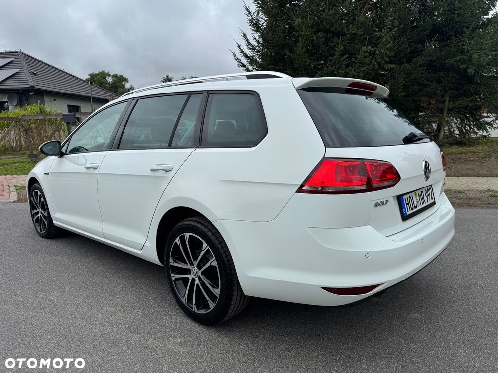 Volkswagen Golf 1.6 TDI BlueMotion Technology Lounge - 10