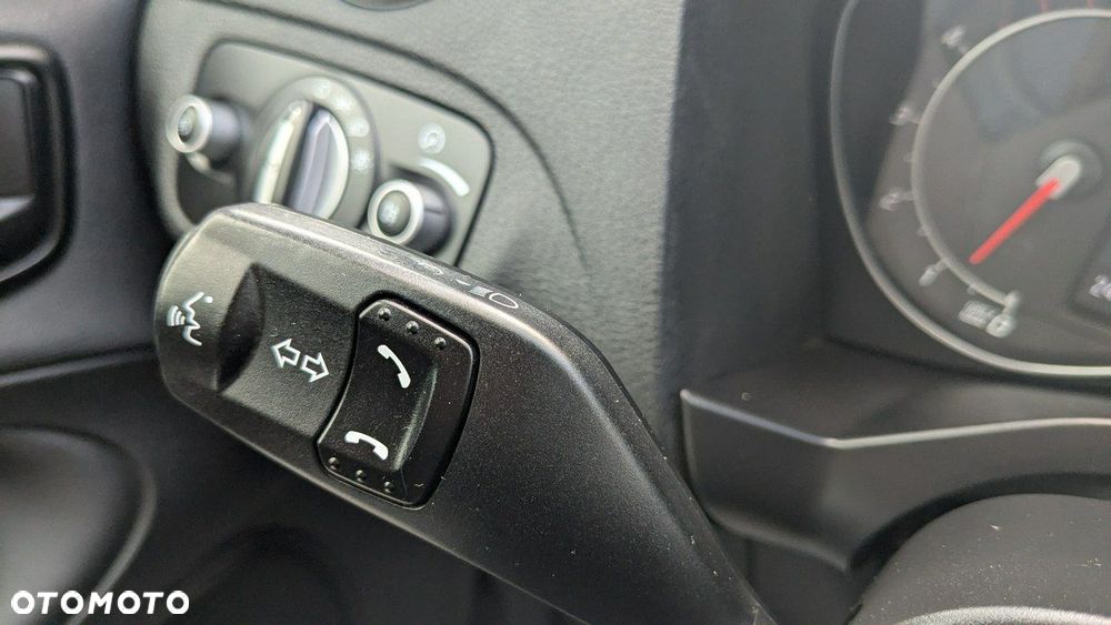 Ford S-Max - 30