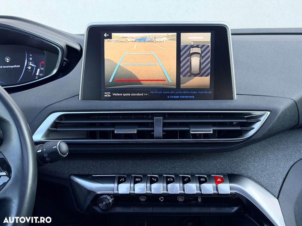 Peugeot 3008 BlueHDi 130 Stop & Start Crossway - 32