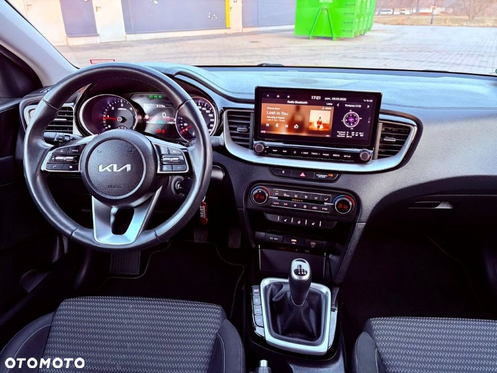 Kia Ceed 1.6 CRDi SCR L Business Line - 14