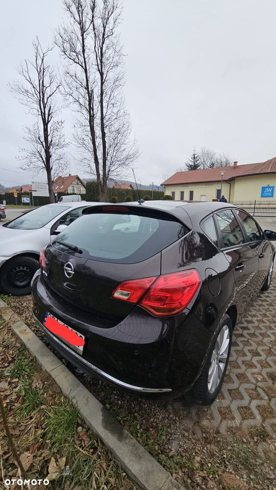 Opel Astra - 4