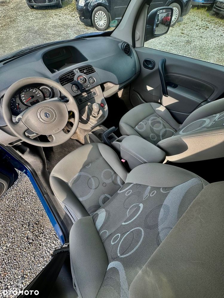 Renault Kangoo 1.6 8V Happy Family - 21
