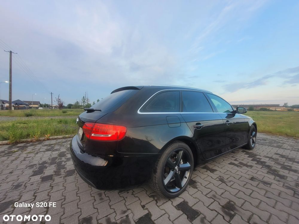 Audi A4 Avant 2.0 TDI DPF Ambiente - 7
