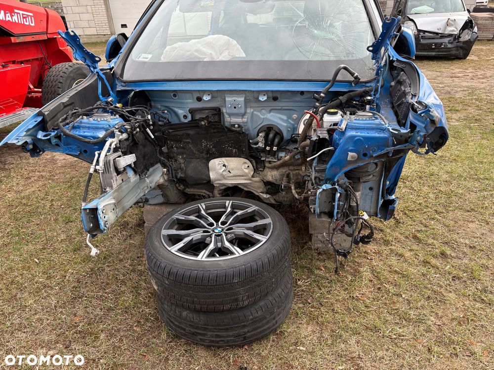 BMW X1 F48 - 6