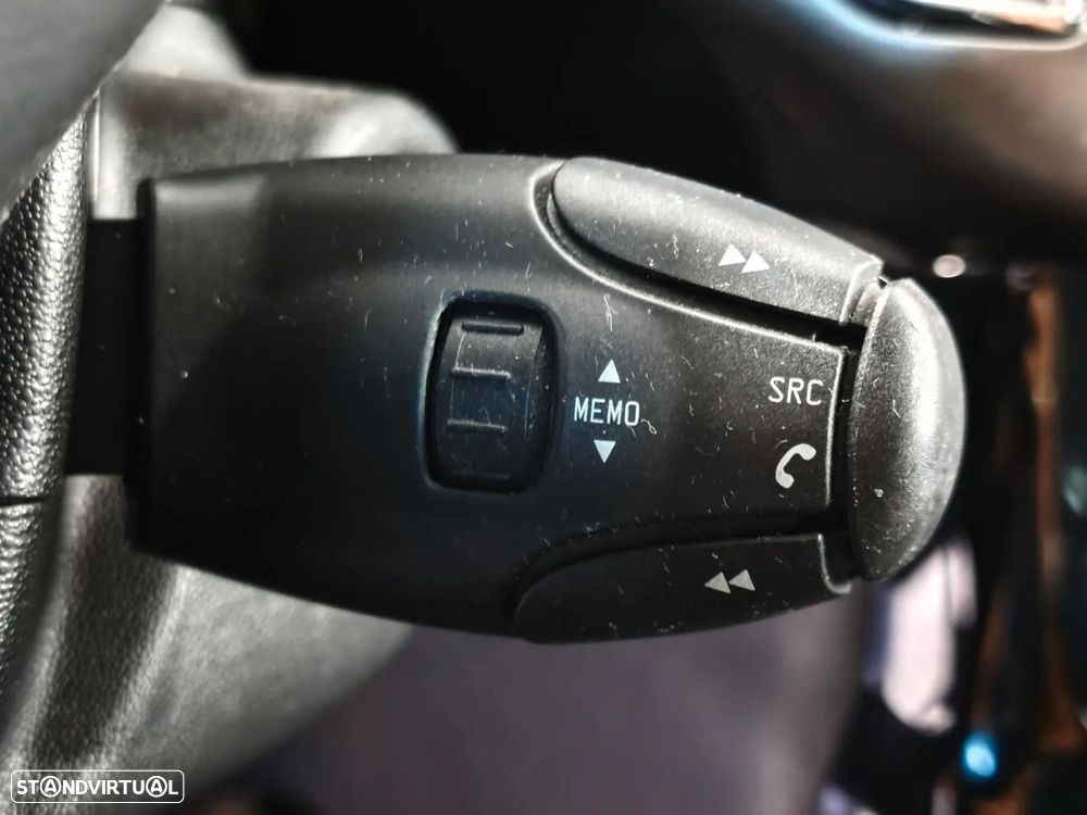 Citroën C3 1.2 PureTech Shine - 15