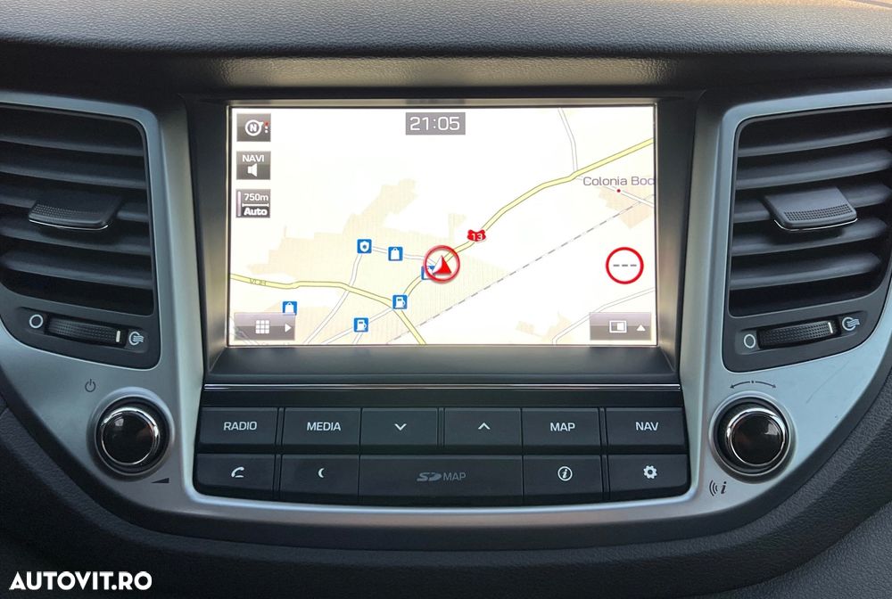 Hyundai Tucson 2.0 CRDI 4WD Automatik Premium - 19