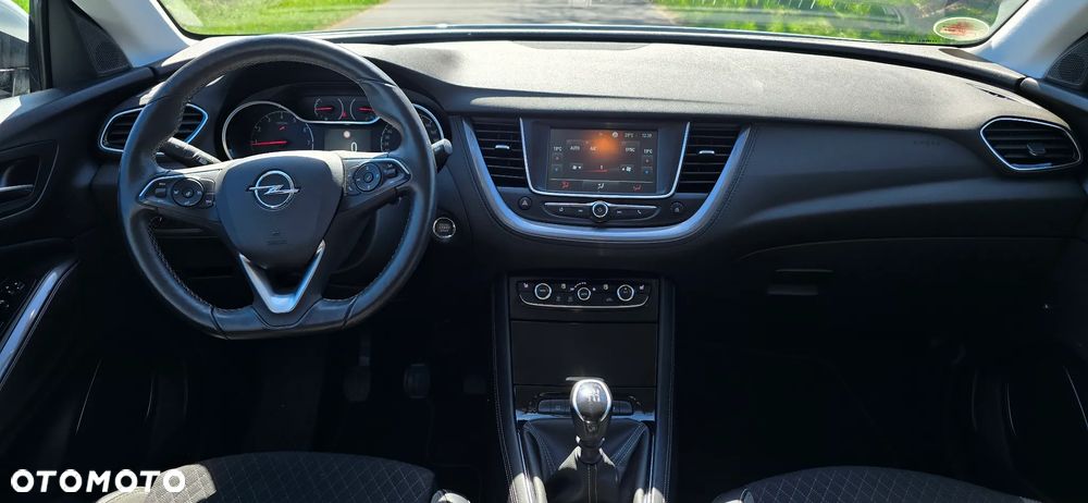 Opel Grandland X 1.5 D Start/Stop Business INNOVATION - 11