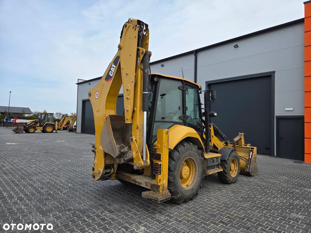Caterpillar 428 F2 - 5
