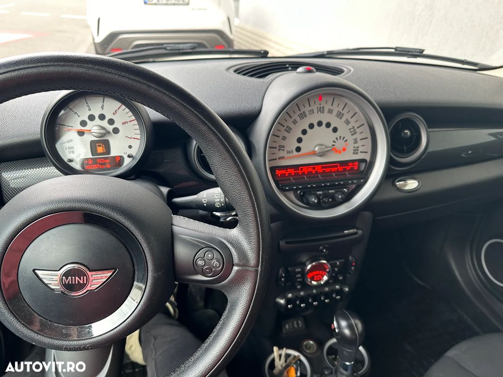 Mini Clubman - 2