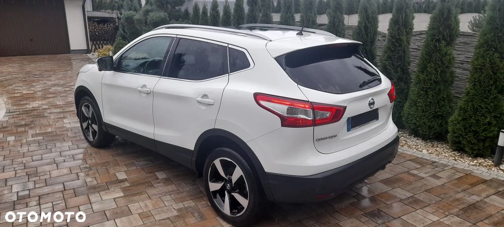 Nissan Qashqai 1.2 DIG-T N-Tec - 1